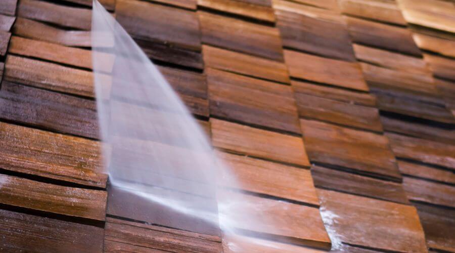 Expert flood damage restoration services in Fort Thompson, SD